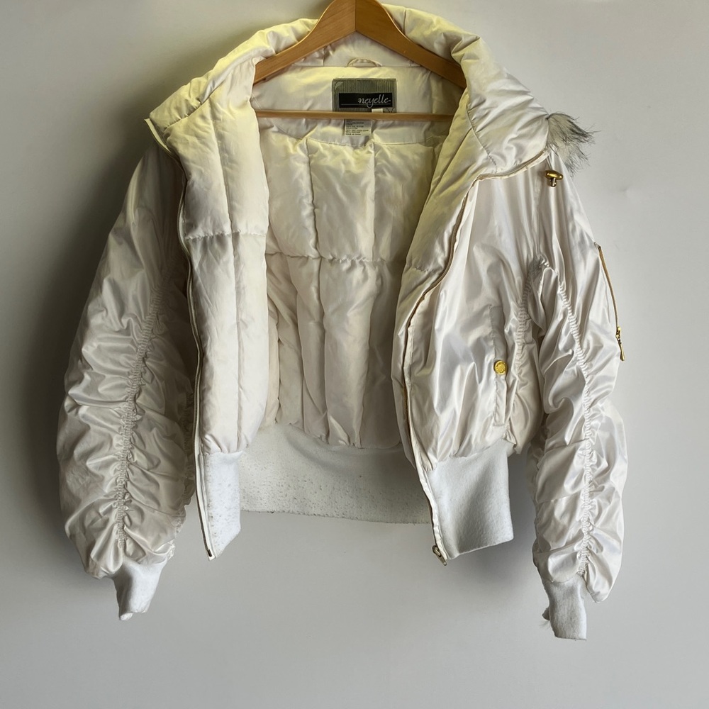 Elegant White Puffer Jacket with Gold Accents
